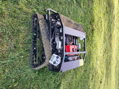 Robot kosilice