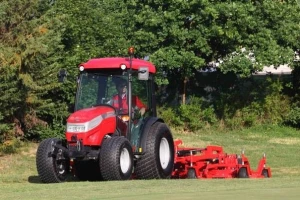 Traktor McCormick GM
