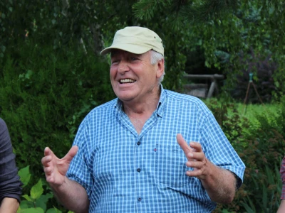 Dr. Mihai Petku