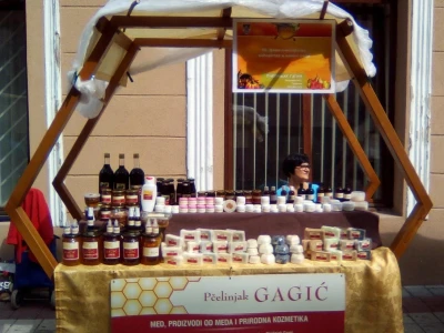 10. Dani pčelarstva, voćarstva i našeg sela u Novom Gradu