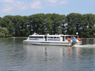 Turistični brodovi
