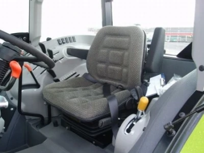 Traktor Claas ELIOS