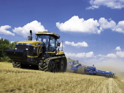 Traktor Challenger MT800C