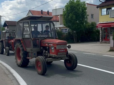 Akcija oranja u Izačiću