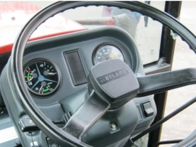 Traktor Belarus 600