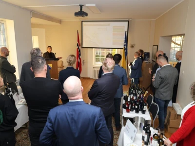 Bosanskohercegovačko vino, sir i med predstavljeni Norvežanima