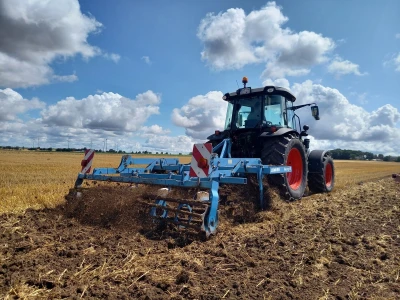 CLAAS Elios 200, Elios 300, Axos 200
