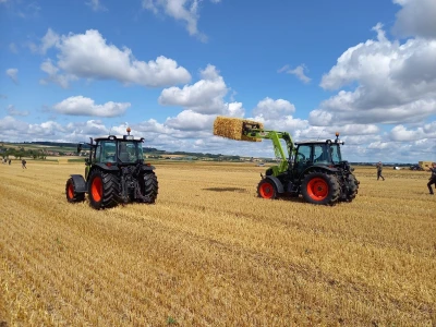 CLAAS Elios 200, Elios 300, Axos 200
