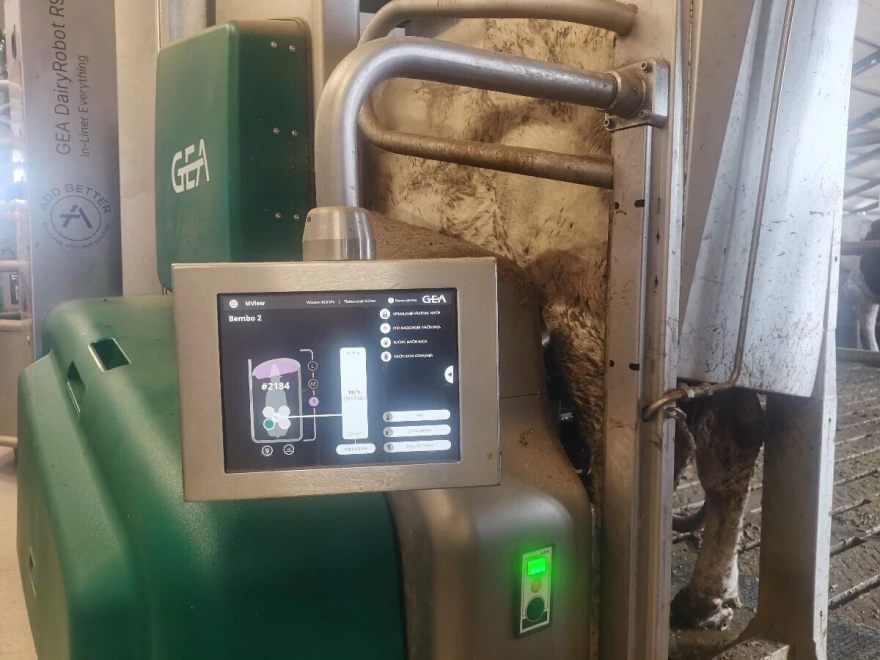 Za mužu zadužena tri robota