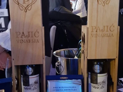 Dragan Pajić na djedovini podigao vinograd i proizvodi vrhunska vina