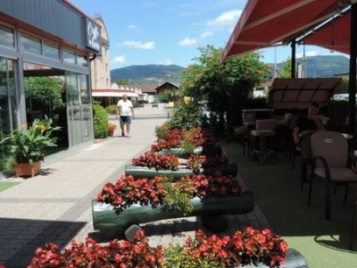 Dvorišta i balkoni kao iz bajki