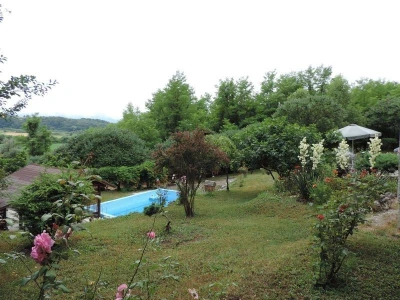 Dvorišta i balkoni kao iz bajki