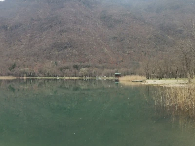Emir i Senada Dedić pecaju na Boračkom jezeru