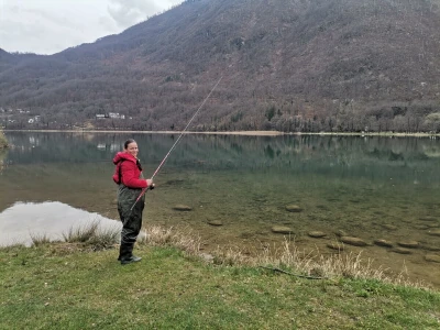 Emir i Senada Dedić pecaju na Boračkom jezeru