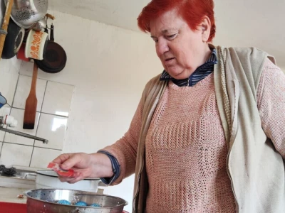 Farbanje jaja na pari