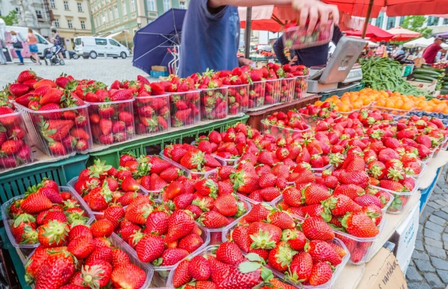 Jagode imaju vi&scaron;e vitamina C nego naranče?