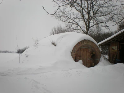 Hobbitova kućica usred slavonske ravnice mjesecima održava namirnice svježima