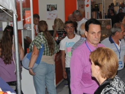Sajam šljive privukao posjetitelje iz zemlje regije
