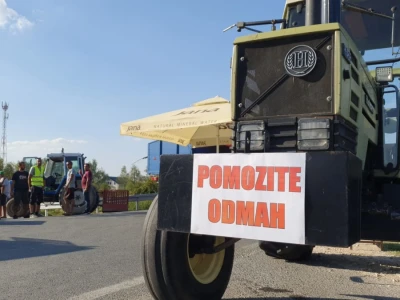 Protesti poljoprivrednika u Orašju