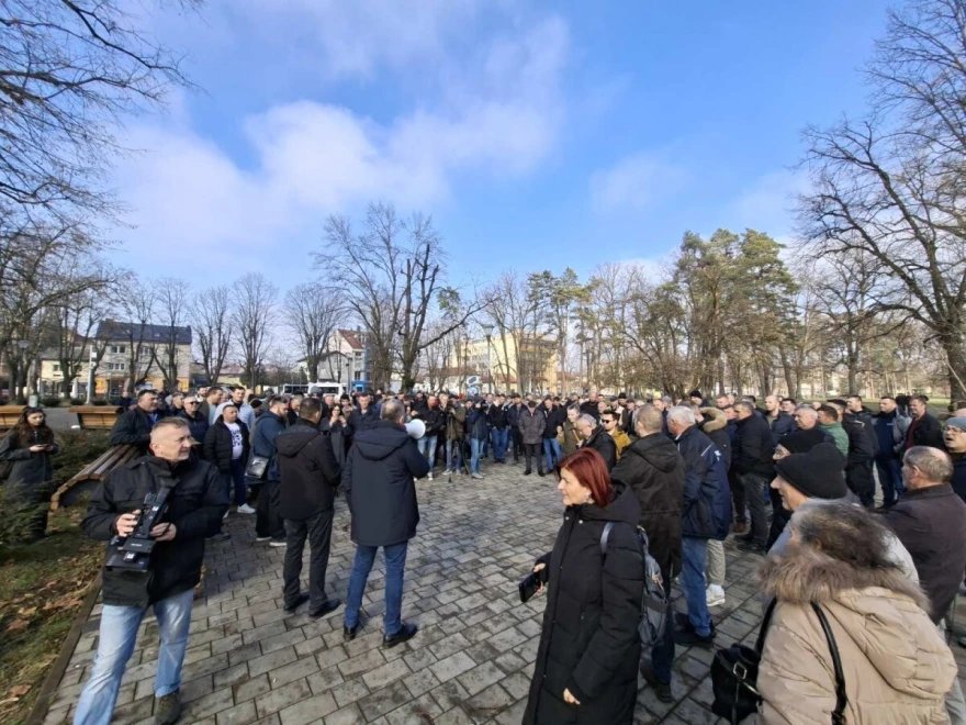 protesti