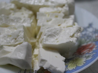 Šta je zajedničko siru, bilju, Ivi i Ćiri, a nisu veziri?