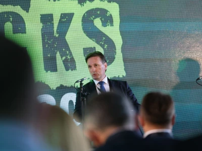 AgroRocks  "Meso i mlijeko - kamo sutra"