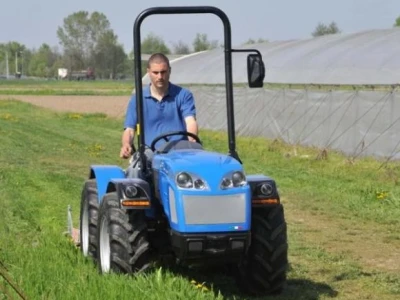 Traktor BCS Invictus AR