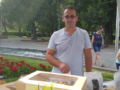Inženjer stočarstva zasadio voćnjak iz hobija, a danas proizvodi sokove, rakije i kompote