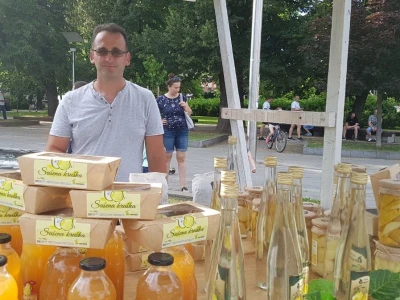 Inženjer stočarstva zasadio voćnjak iz hobija, a danas proizvodi sokove, rakije i kompote