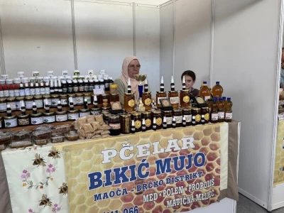 Izlagači na "Sajmu šljive"