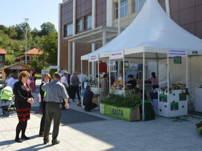 Sajam na otvorenom