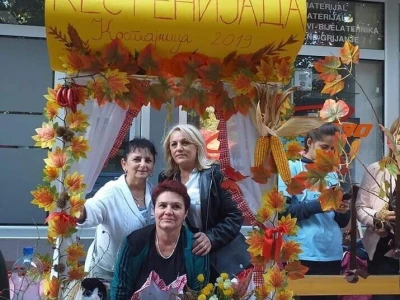 Kostajnica u oktobru miriše na pečeni kesten
