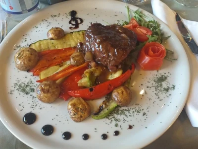 Kravica, krompir, duhan - simboli bh. grada koji je dobio ime po ženi