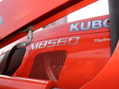 Traktor Kubota M