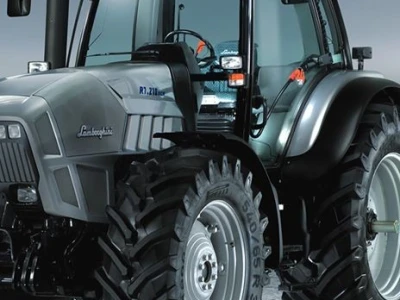 Traktor Lamborghini R7
