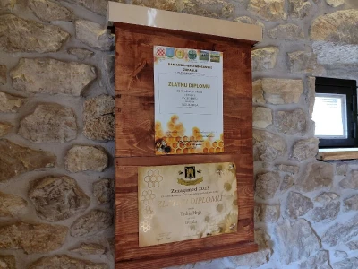 Livno: prvi pčelarski park u BiH, jedinstven i u Europi