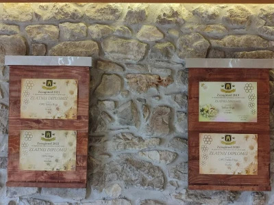 Livno: prvi pčelarski park u BiH, jedinstven i u Europi