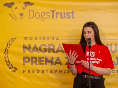 Ljubav prema životinjama povezala je učenike i profesore