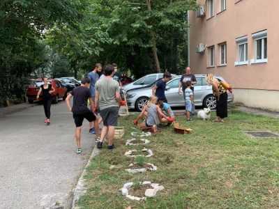 Mostarski Bulevar uljepšan jestivim gradskim dvorištem