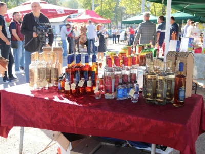 Naša rakija