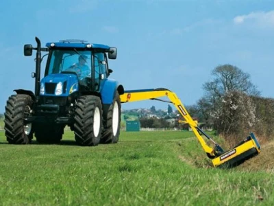 Traktor New Holland T6000 Delta/Plus/Elite