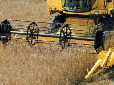 Kombajn New Holland TC5000