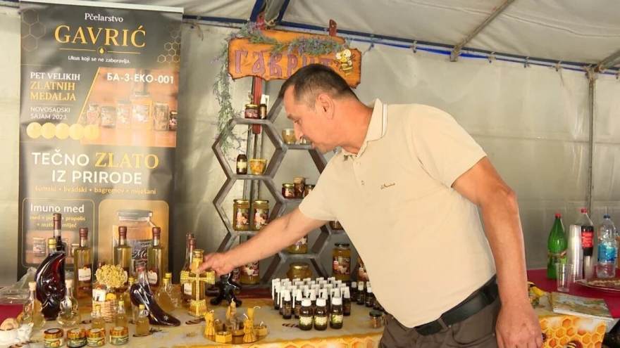 Gavrić očekuje tonu meda