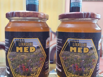 Pčelinjak Senada Hodžića
