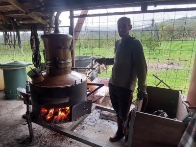 Pečenje rakije