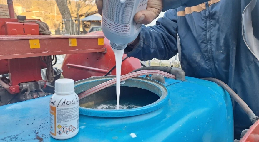 sipanje preparata u atomizer