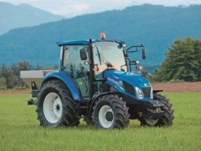 Traktor New Holland T4 PowerStar