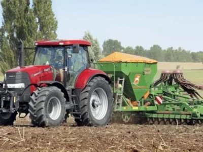 Traktor Case Puma