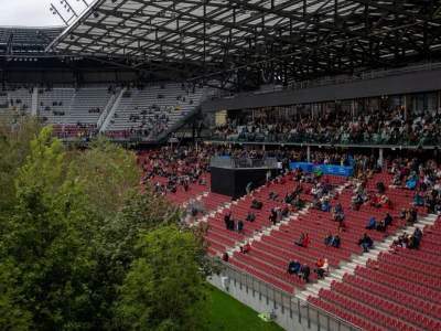Šuma izrasla na stadionu u Klagenfurtu