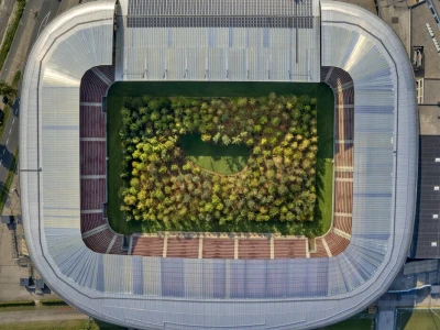Šuma izrasla na stadionu u Klagenfurtu